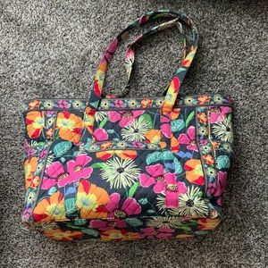 Vera Bradley Tote
